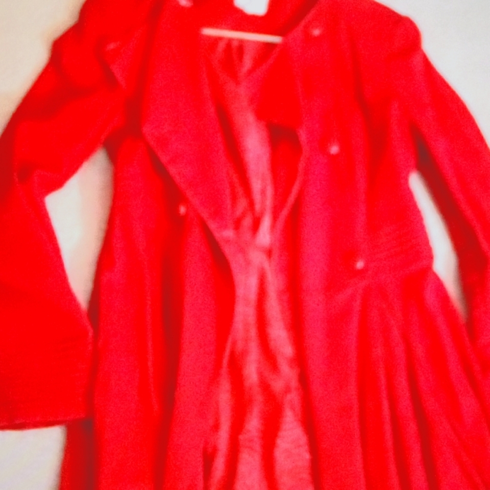 TRENCH COAT